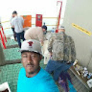 Meet your Posher, Derrick